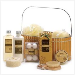 Warm Vanilla Bath Spa Basket